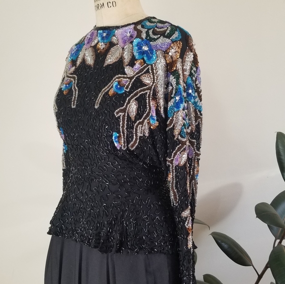 Heavily beaded peplum top - Picture 3 of 11